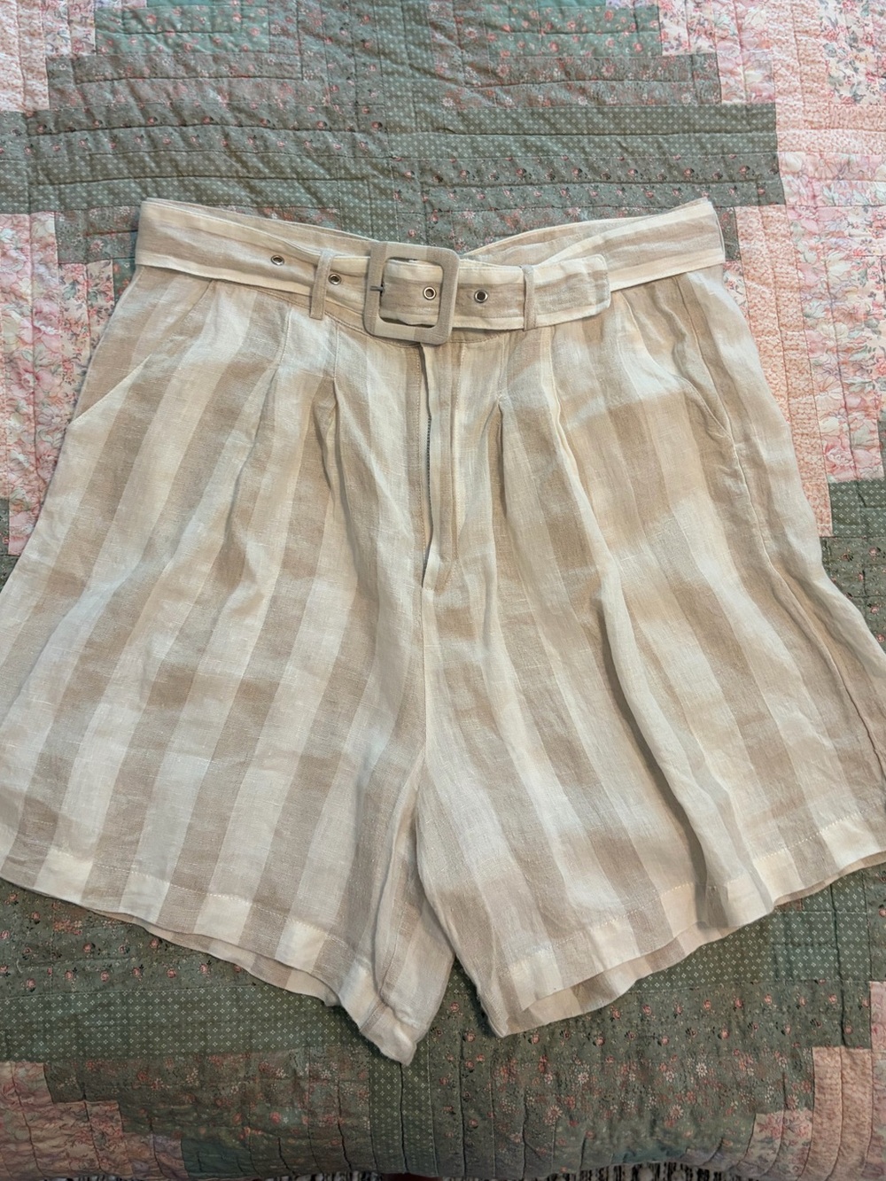 Linen Shorts - Picture 3 of 10